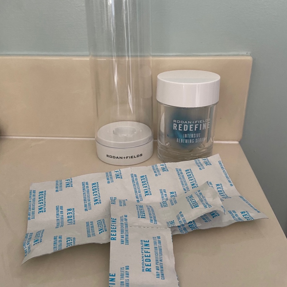 Rodan + Fields Redefine Intensive Renewing Serum